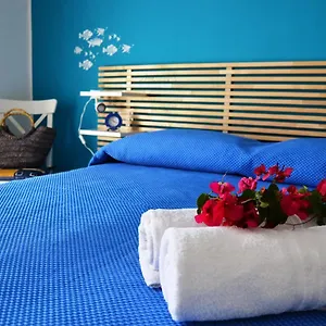 Vivere Il Mare Bed & Breakfast